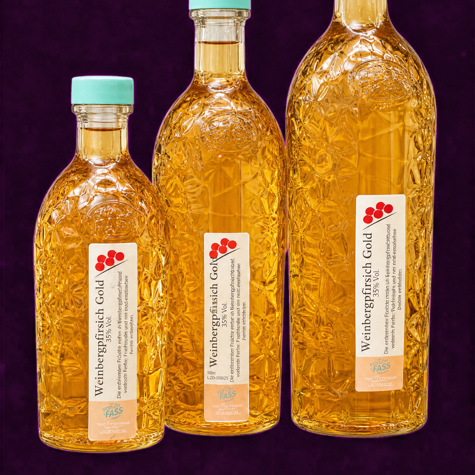 Weinbergpfirsich Gold 35 %Vol., 500 ml
