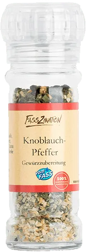 Knoblauchpfeffer in der Mühle
