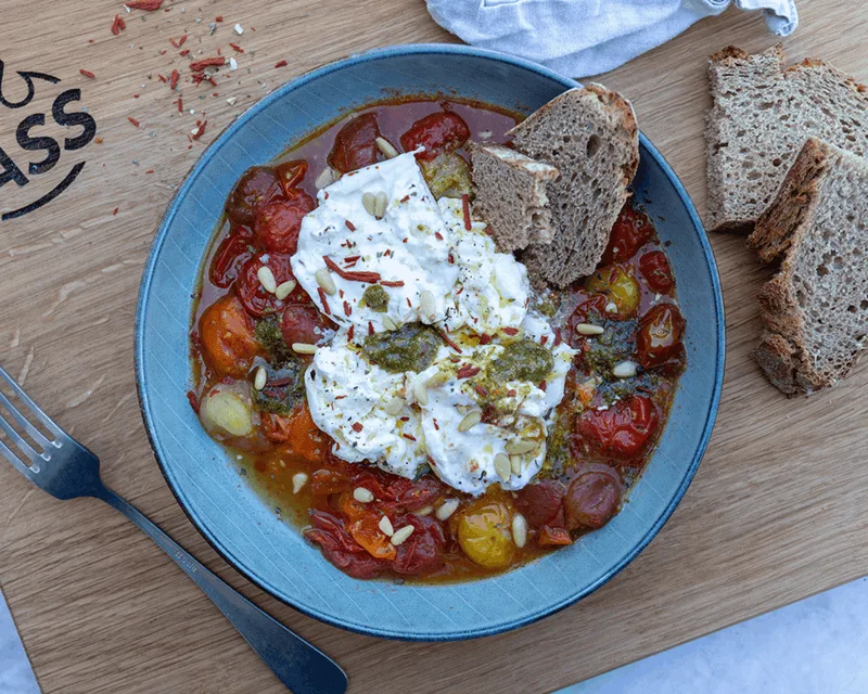 Burrata mit Ofentomaten
