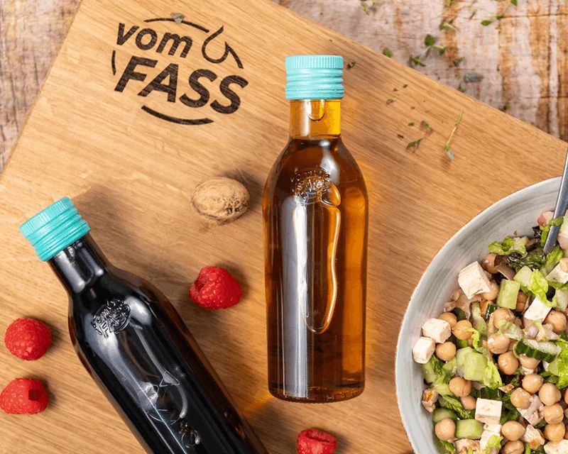 Salat mit Himbeer-Walnuss-Dressing